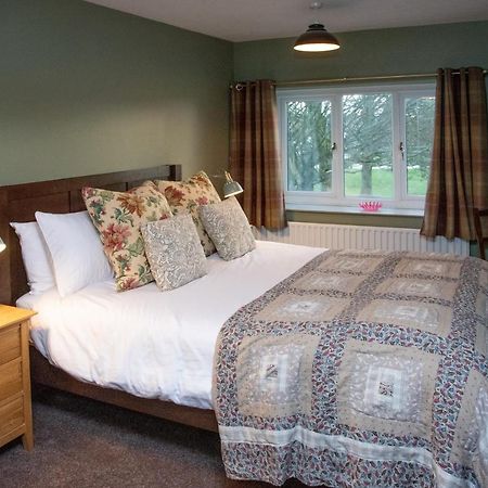 Work And Relax - Fast Wifi, Fireplace & Near Pub Newton Aycliffe Luaran gambar