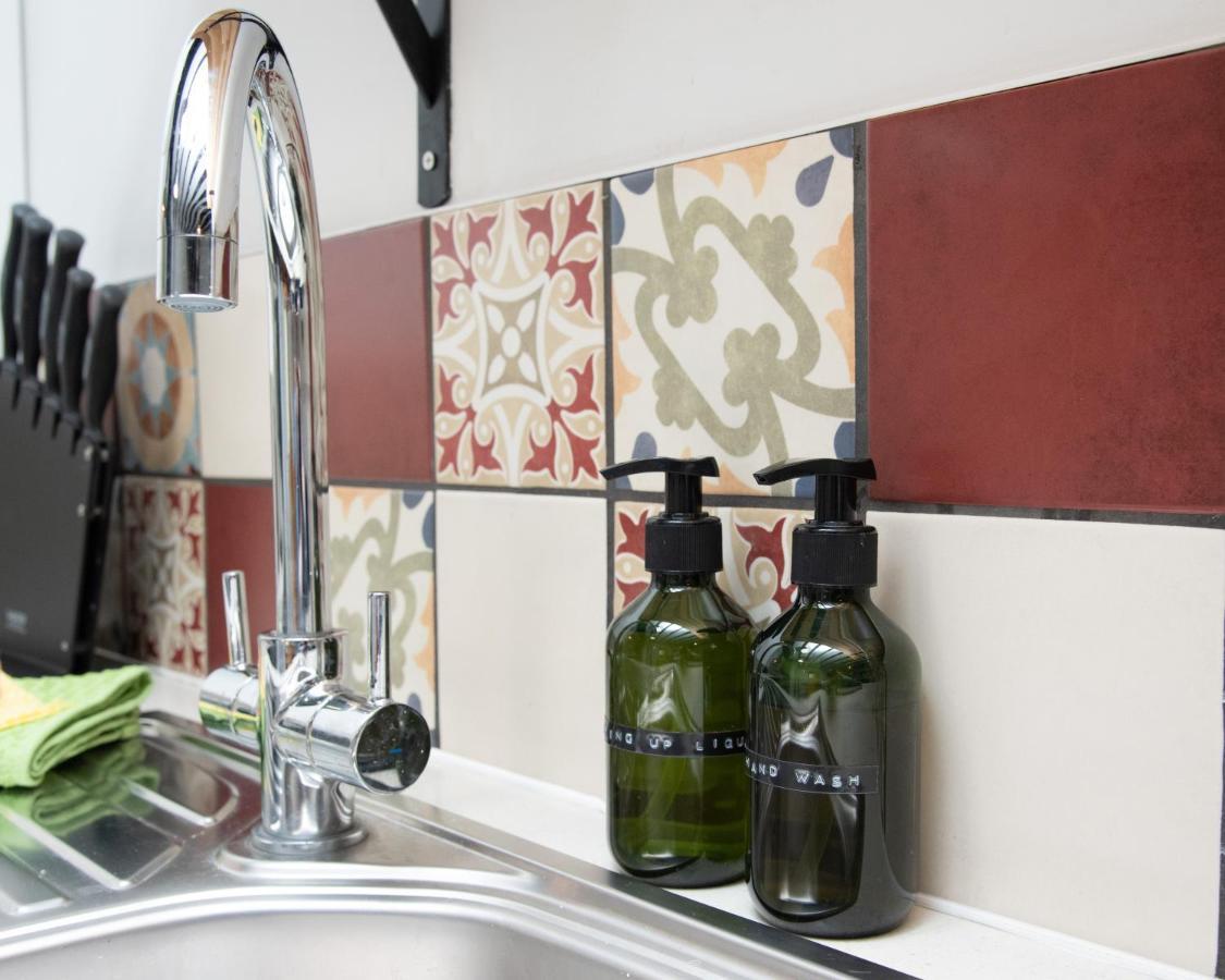 Work And Relax - Fast Wifi, Fireplace & Near Pub Newton Aycliffe Luaran gambar